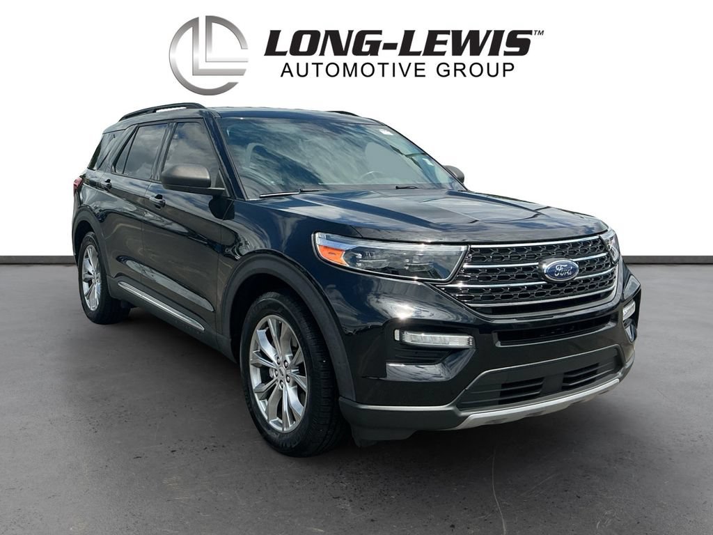 Certified 2020 Ford Explorer XLT w/ Equipment Group 202A RWD image 10