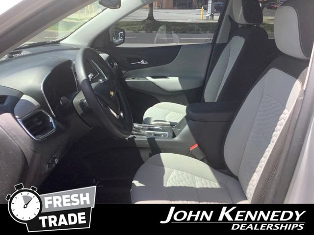 Used 2020 Chevrolet Equinox LS w/ LS Convenience Package AWD/4WD image 9