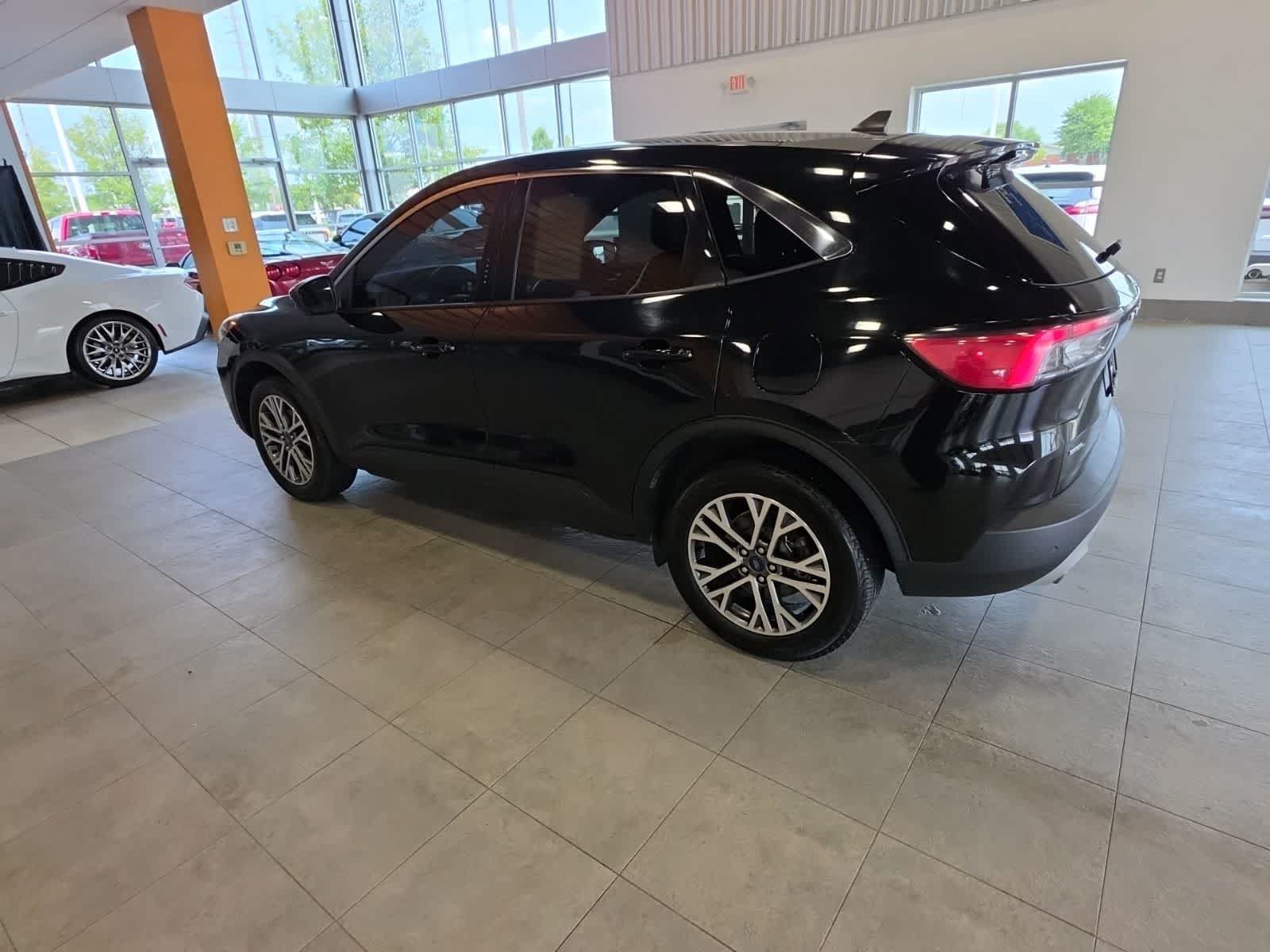 Certified 2022 Ford Escape SEL AWD/4WD image 14