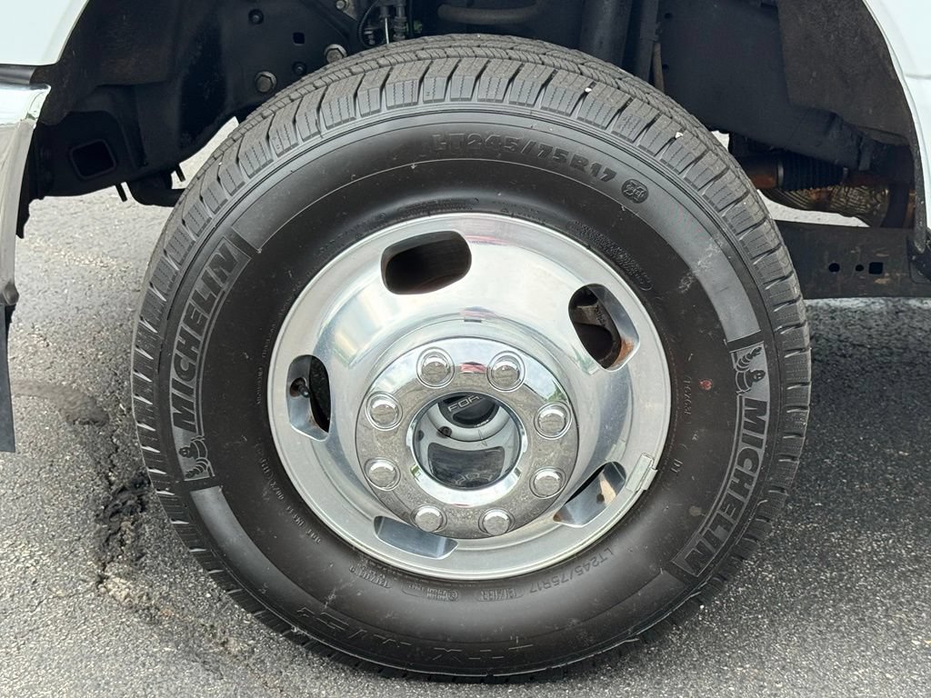 Certified 2024 Ford F350 XLT AWD/4WD image 55