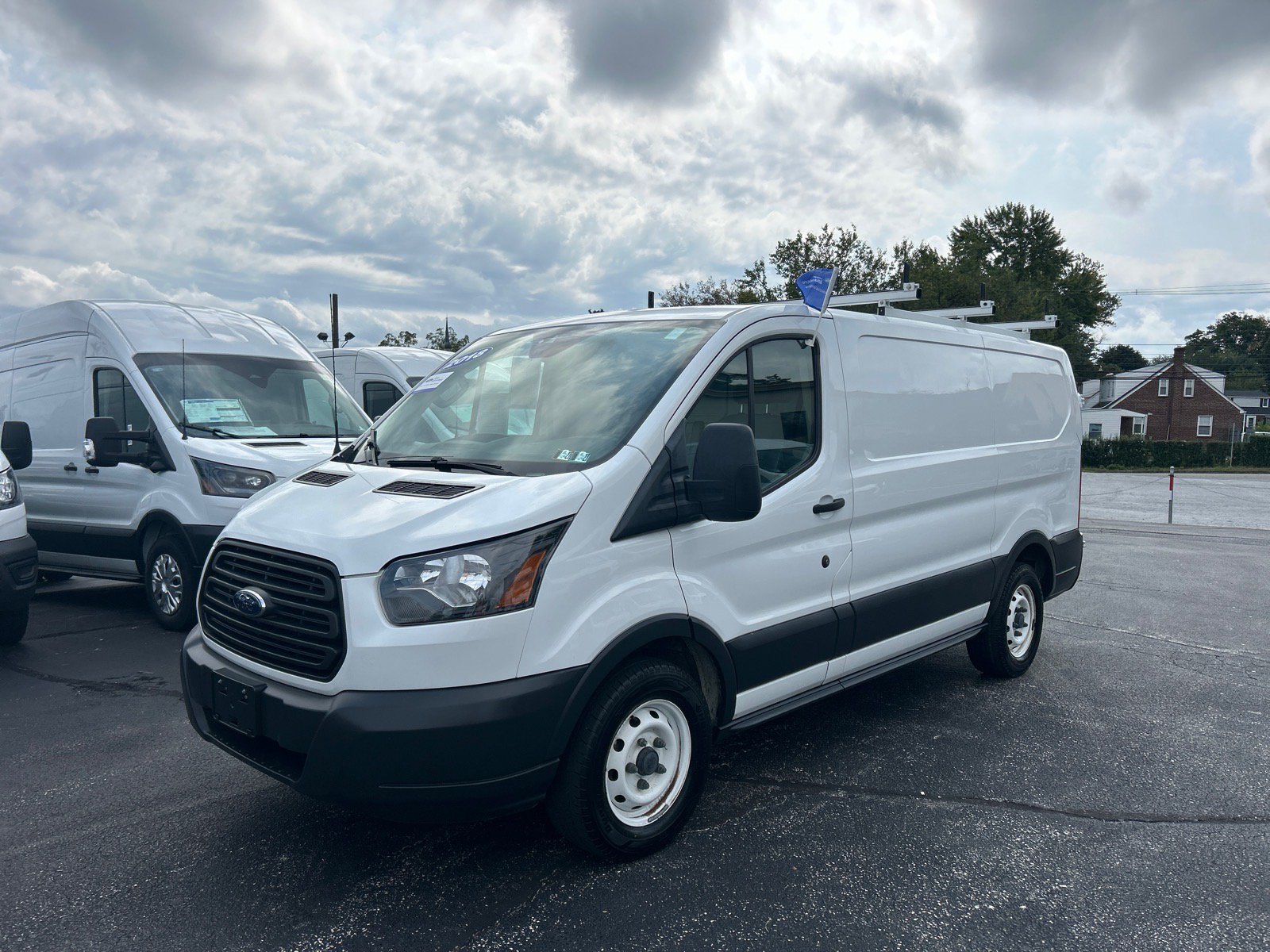 Certified 2018 Ford Transit 150 130 Low Roof RWD image 1