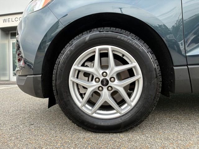 Certified 2024 Ford Edge SEL w/ Convenience Package AWD/4WD image 9