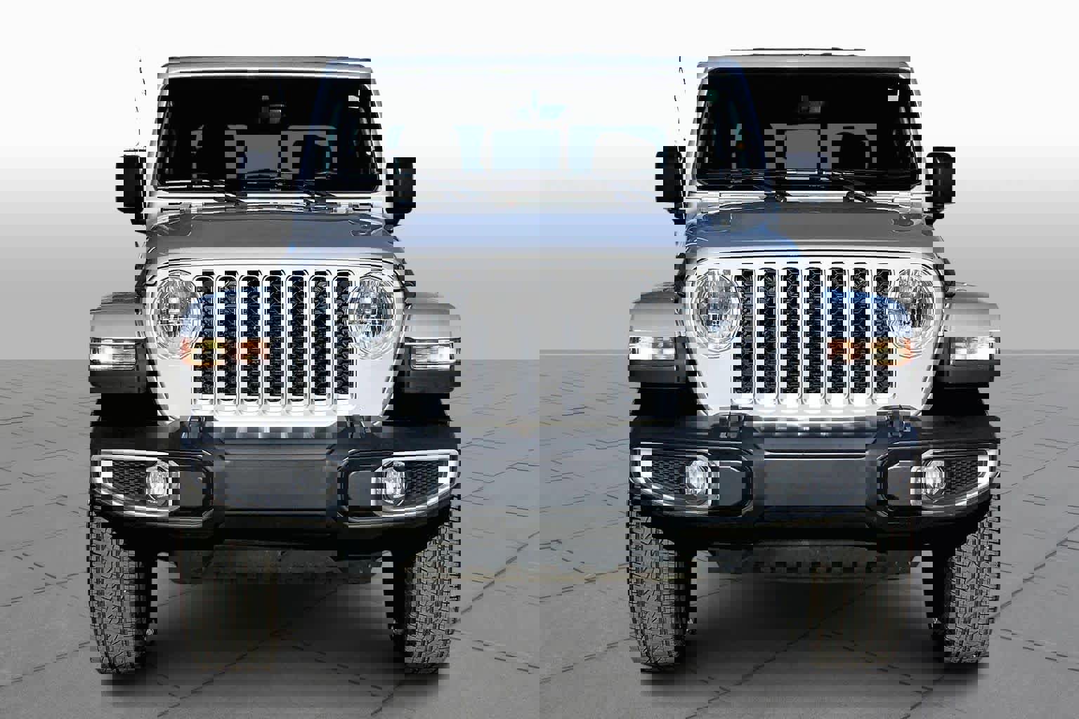 Used 2023 Jeep Gladiator Overland image 6