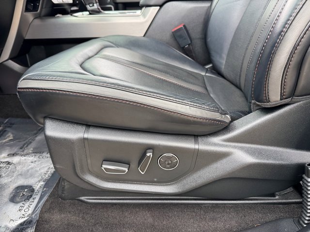 Certified 2019 Ford F150 Platinum w/ Equipment Group 701A Luxury image 16