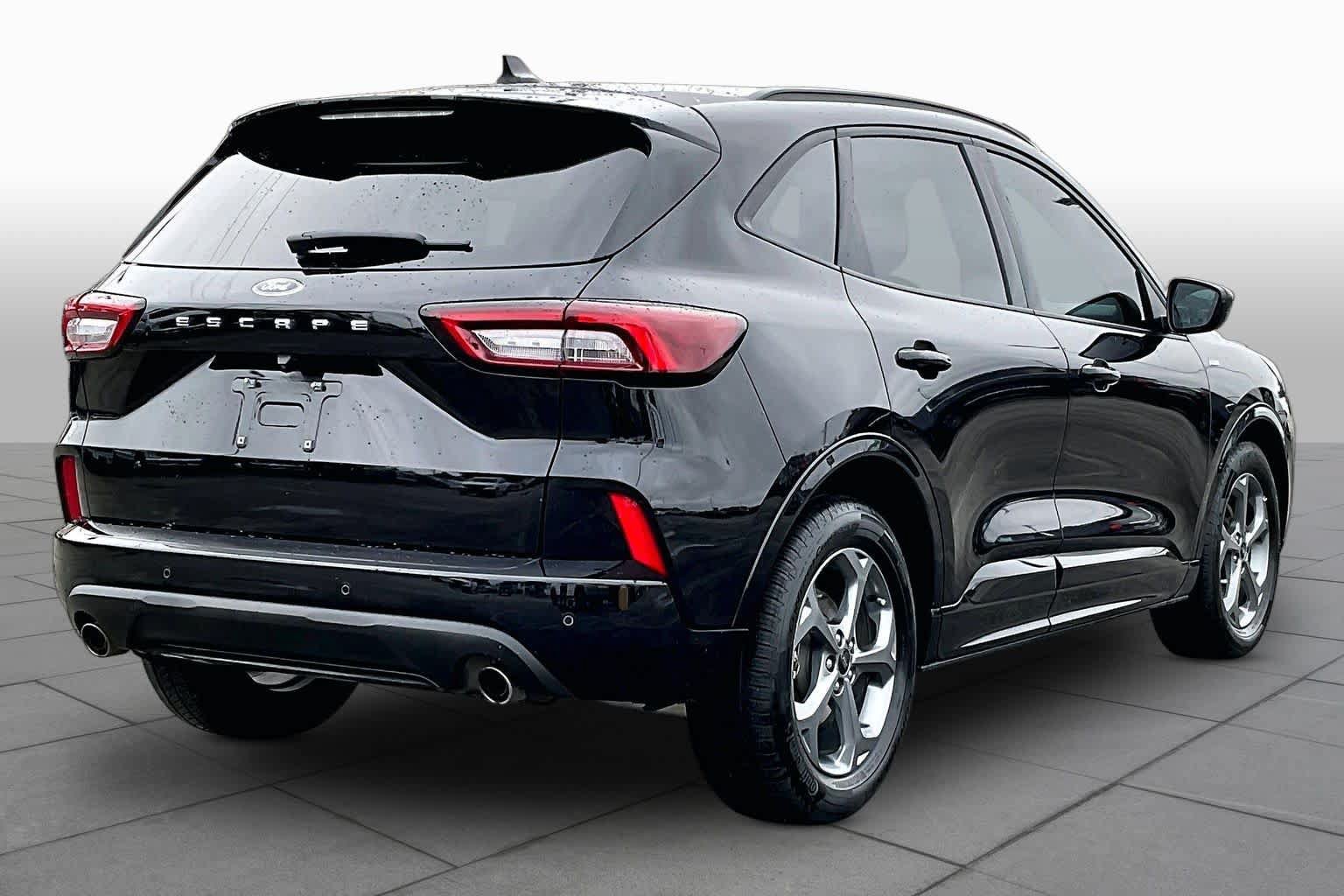 Certified 2023 Ford Escape ST-Line w/ Tech Pack #1 FWD image 13