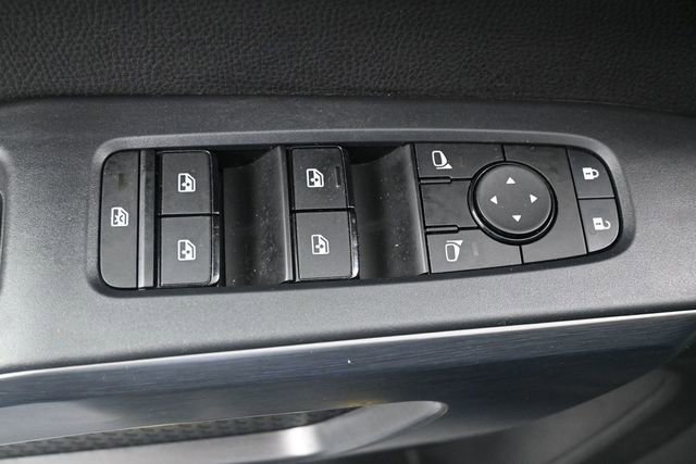 Used 2025 Nissan Pathfinder Rock Creek AWD/4WD image 7