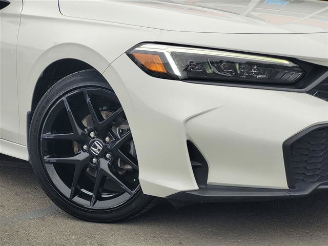 Used 2025 Honda Civic Sport image 10
