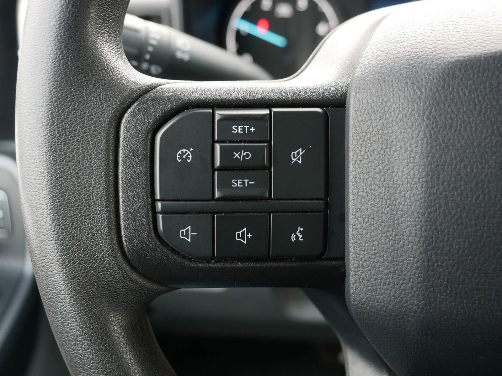 Certified 2024 Ford F350 XLT image 30