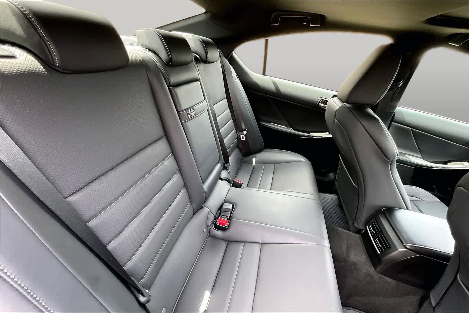 Used 2023 Lexus IS 350 F Sport RWD image 20