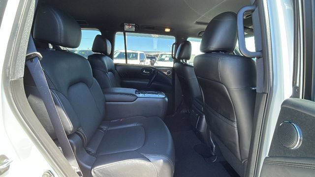 Used 2023 Nissan Armada SL w/ Midnight Edition Package AWD/4WD image 13