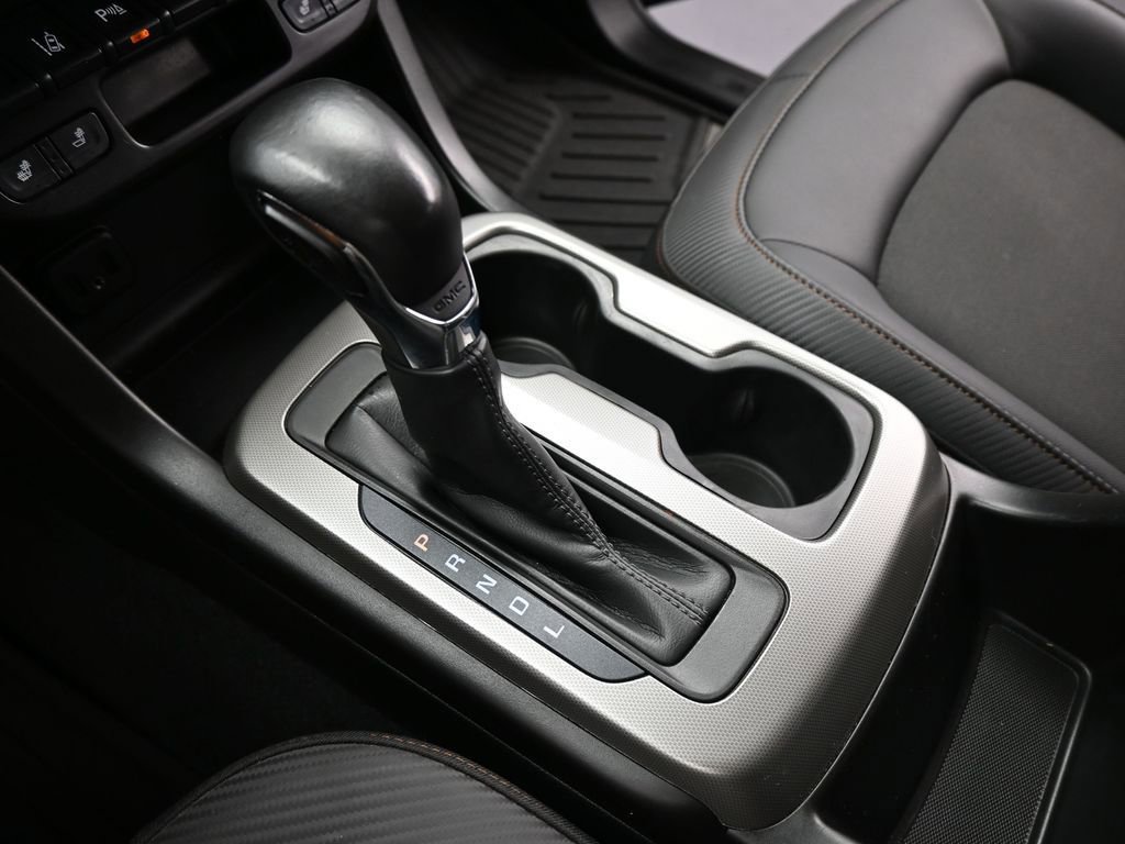 Used 2022 GMC Canyon AT4 image 15