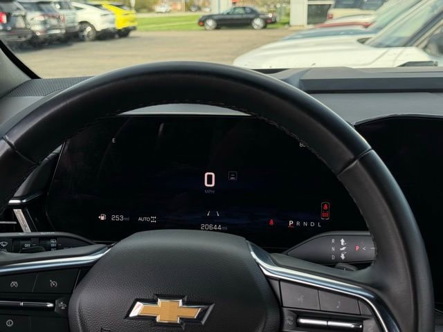 Used 2025 Chevrolet Tahoe LT AWD/4WD image 10