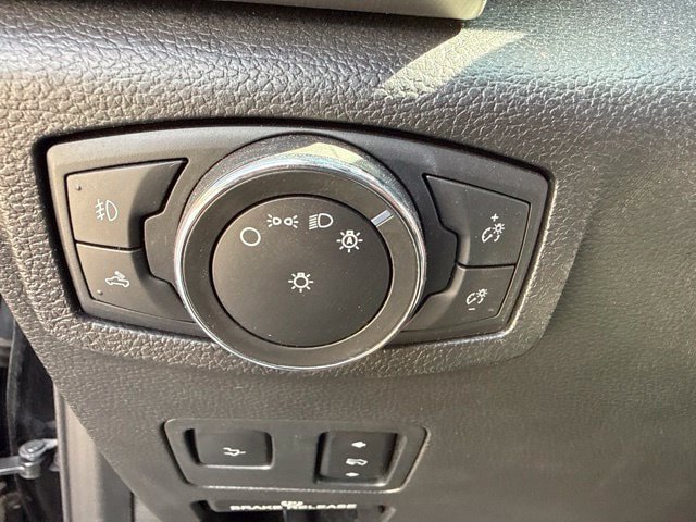 Certified 2021 Ford F350 Platinum AWD/4WD image 22