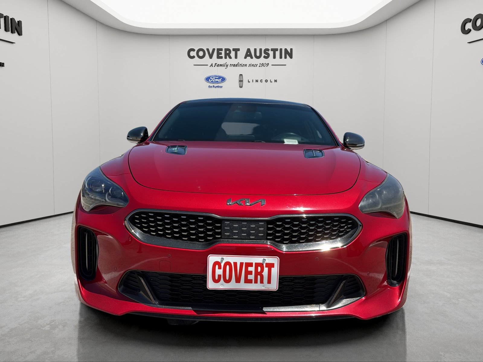 Used 2018 Kia Stinger GT2 AWD/4WD image 8