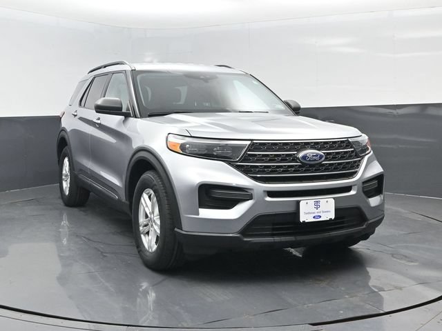 Certified 2023 Ford Explorer XLT AWD/4WD image 2
