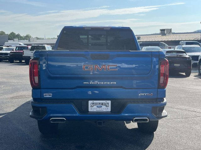 Used 2023 GMC Sierra 1500 AT4 w/ AT4 Premium Package AWD/4WD image 5