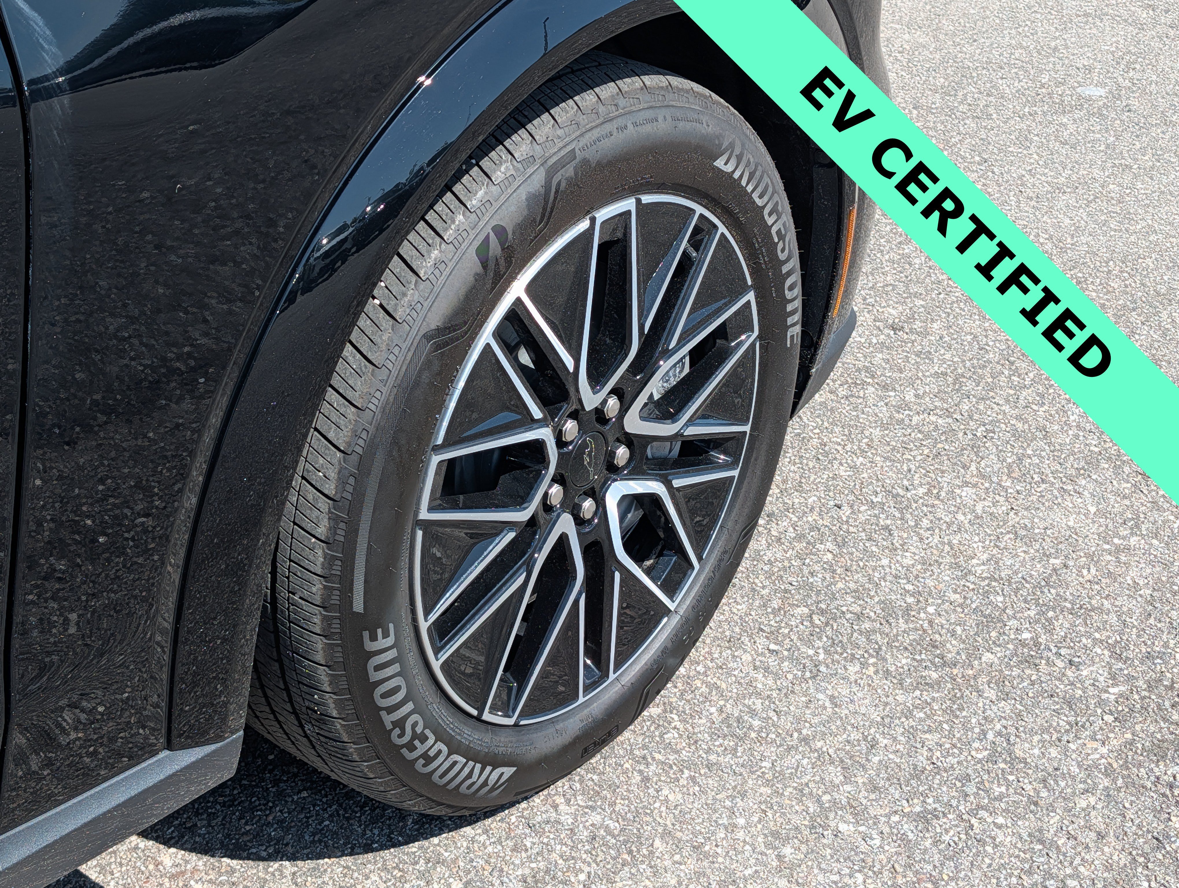Certified 2025 Ford Mustang Mach-E Premium AWD/4WD image 12