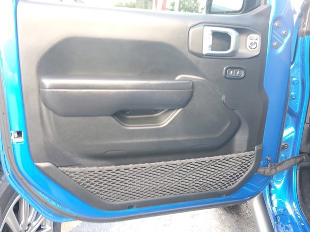 Used 2021 Jeep Wrangler Willys image 12