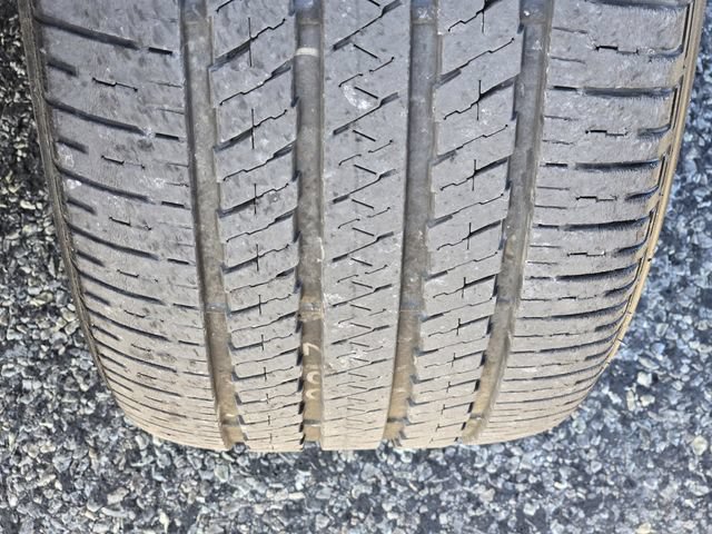 Used 2023 Jeep Grand Cherokee L Laredo RWD image 11