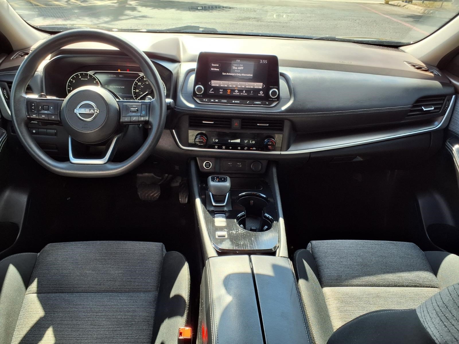 Used 2023 Nissan Rogue SV FWD image 12
