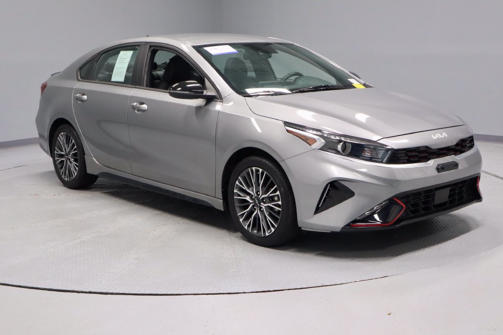 Used 2024 Kia Forte GT-Line FWD image 1