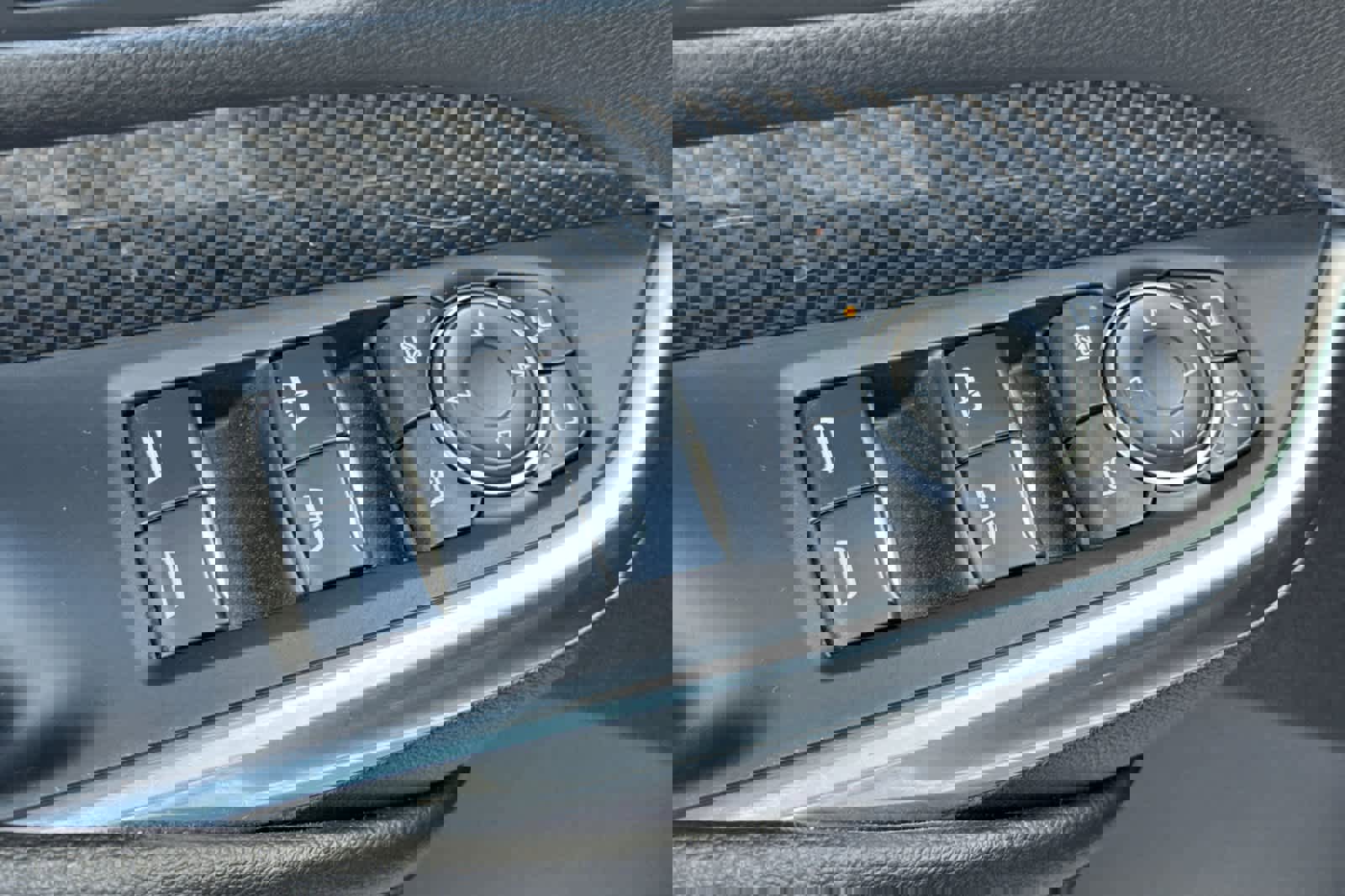 Used 2024 Cadillac XT4 Sport image 13