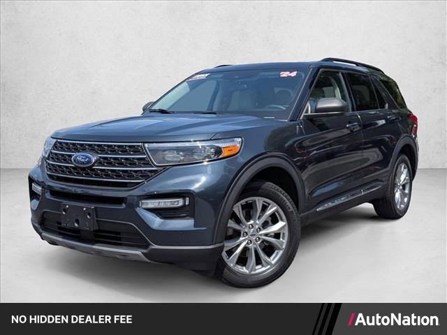 Certified 2024 Ford Explorer XLT w/ Equipment Group 202A AWD/4WD image 1