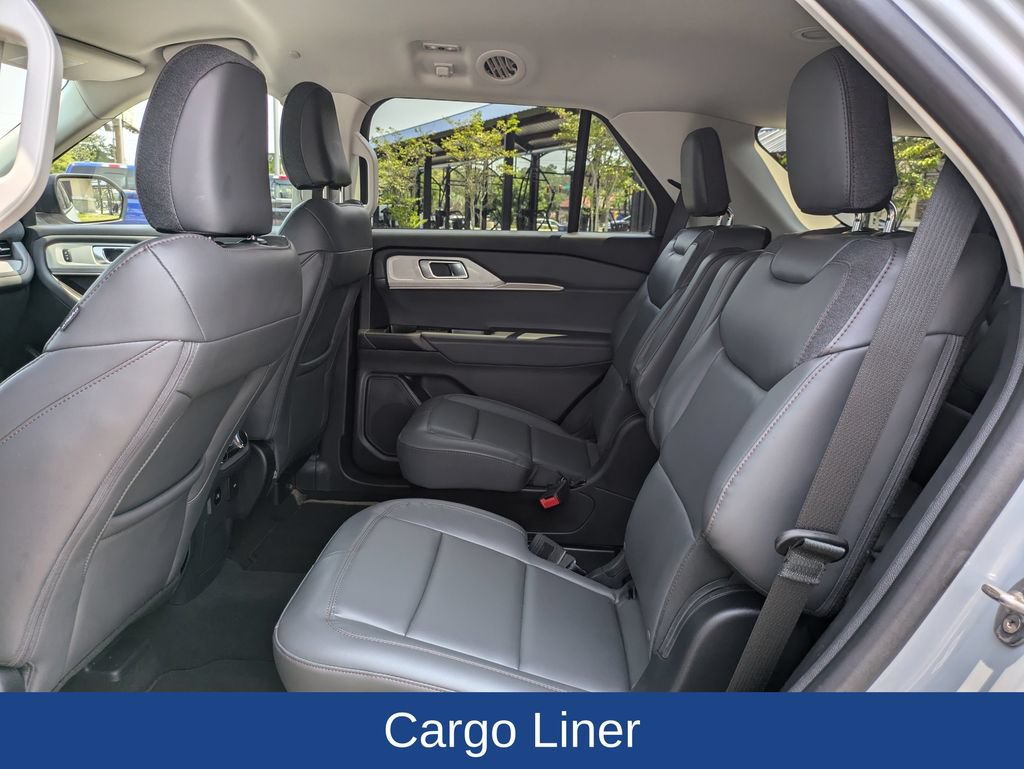 Certified 2026 Ford Explorer Active w/ Active Comfort Package RWD image 15