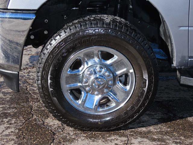 Used 2024 RAM 2500 Tradesman w/ Chrome Appearance Group image 13