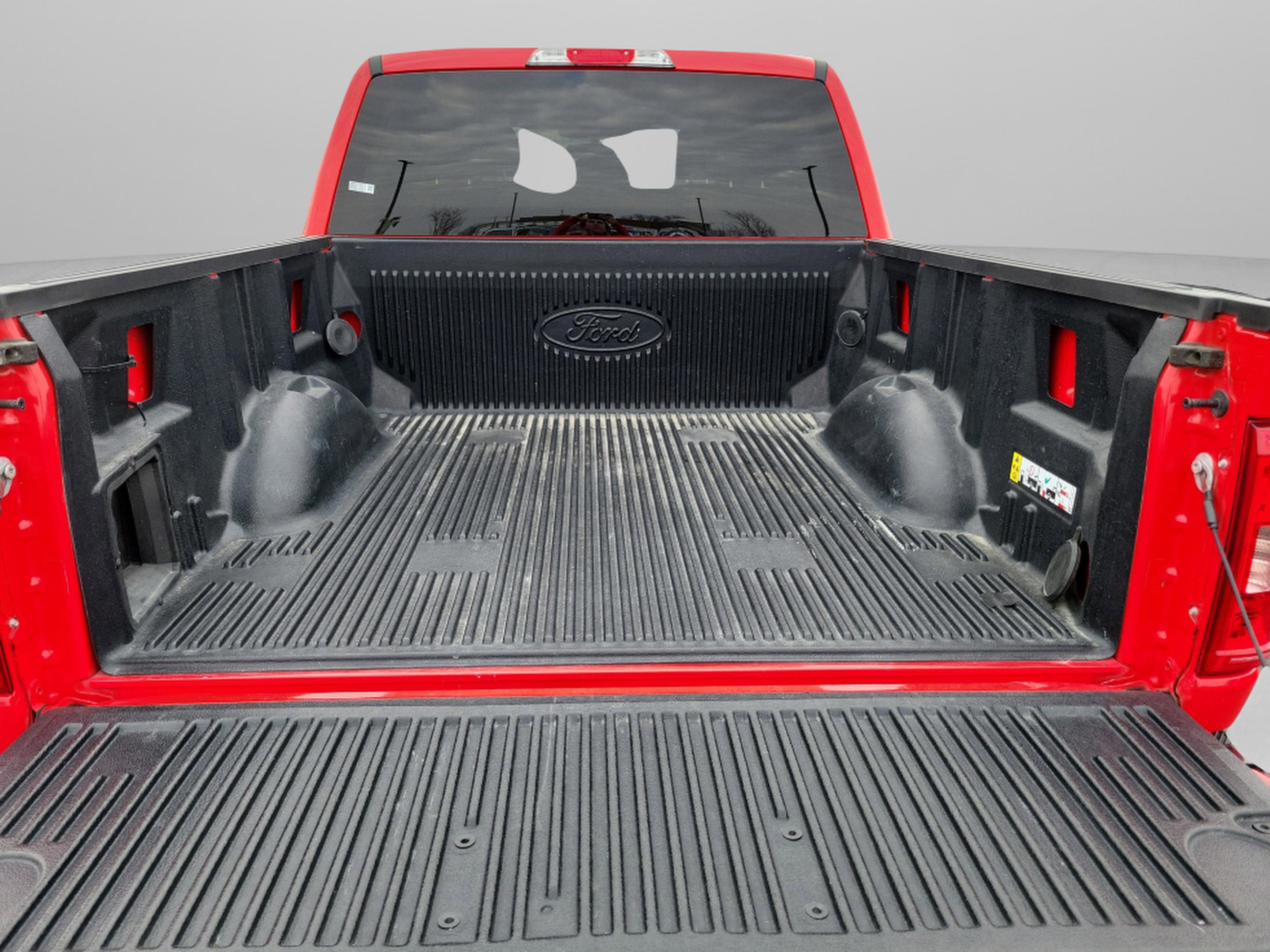 Certified 2022 Ford F150 XLT w/ Equipment Group 302A High image 11