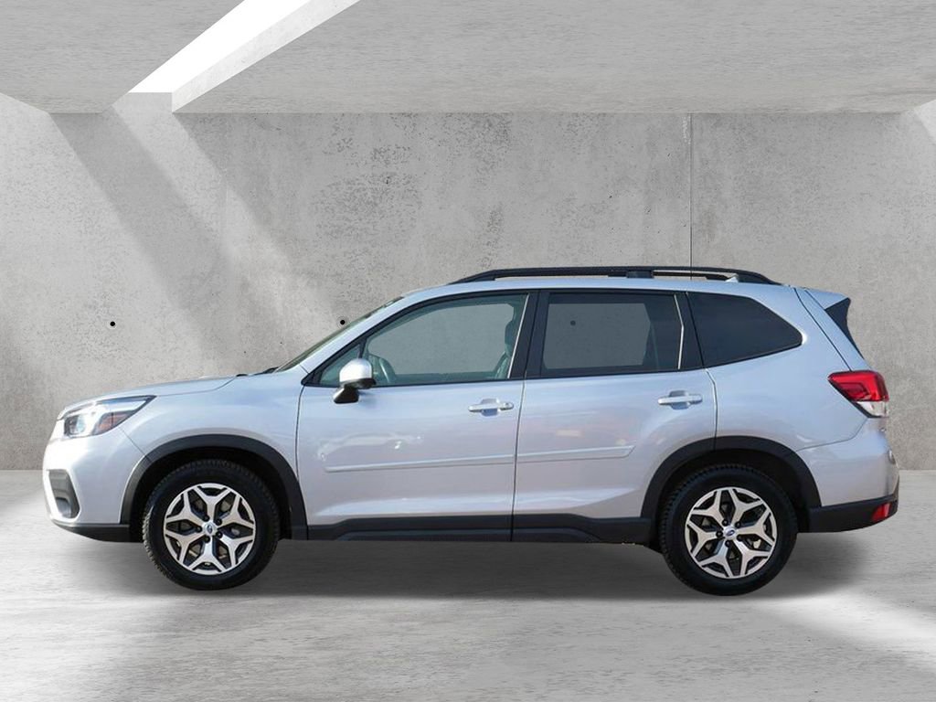 Used 2021 Subaru Forester Premium AWD/4WD image 5