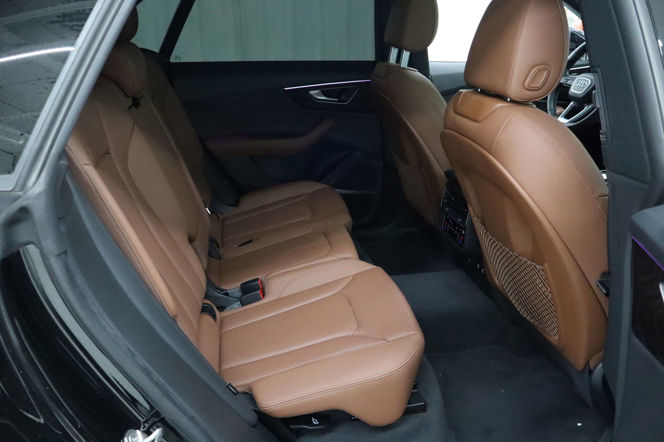 Used 2023 Audi Q8 Premium Plus w/ Premium Plus Package image 30