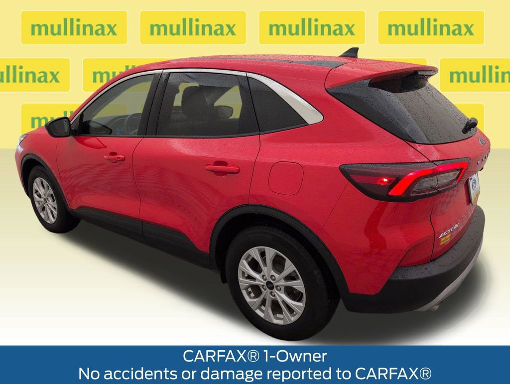 Certified 2024 Ford Escape Active image 3