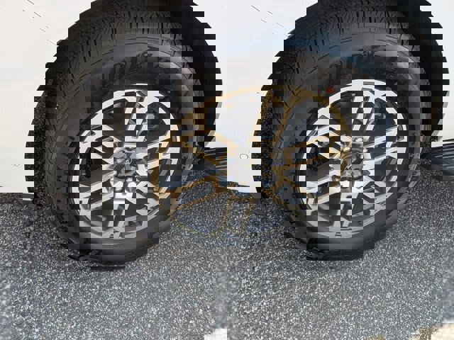 Certified 2025 Ford Expedition Max Active image 11