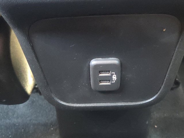 Used 2021 Chevrolet Equinox LT FWD image 17