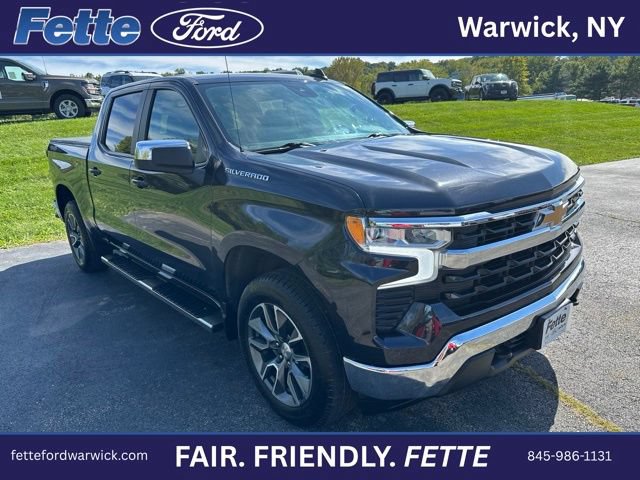 Used 2023 Chevrolet Silverado 1500 LT AWD/4WD image 4