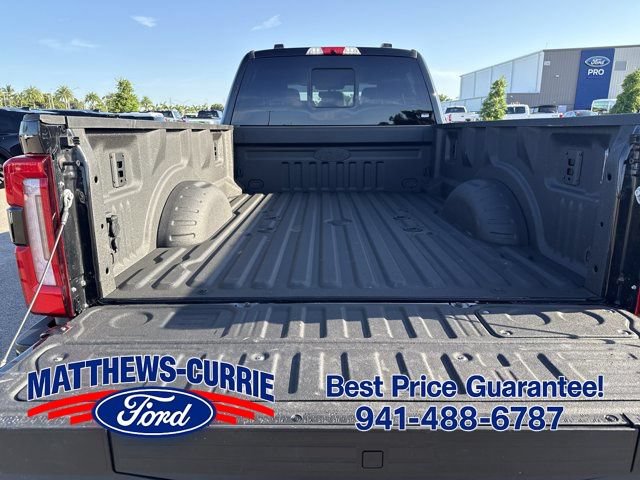Certified 2026 Ford F450 Platinum w/ FX4 Off-Road Package AWD/4WD image 15