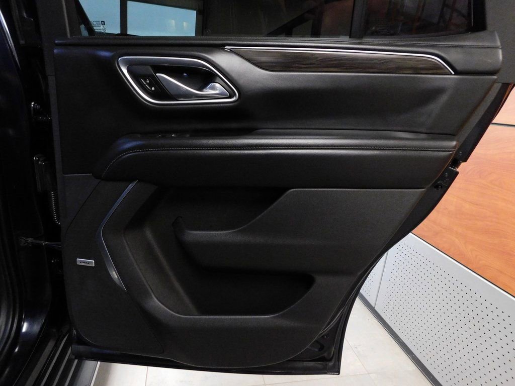 Used 2021 Chevrolet Tahoe LT image 33