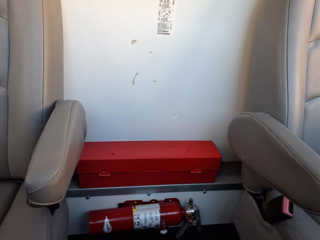 Certified 2022 Ford E-350 and Econoline 350 Super Duty image 18