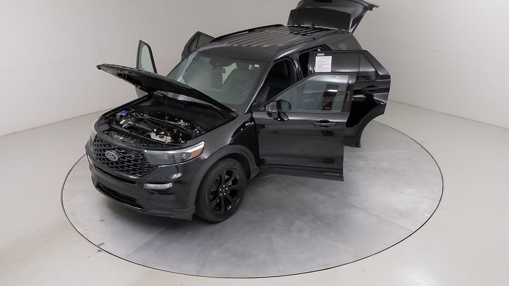 Certified 2023 Ford Explorer ST-Line AWD/4WD image 59