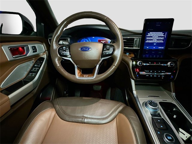 Certified 2022 Ford Explorer King Ranch w/ Premium Technology Package image 25