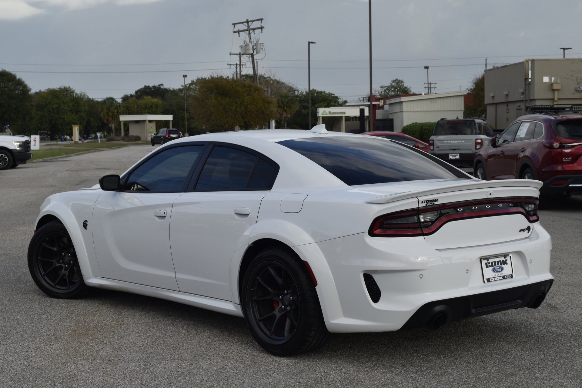 Used 2023 Dodge Charger SRT Hellcat w/ Harman/Kardon Audio Group image 9