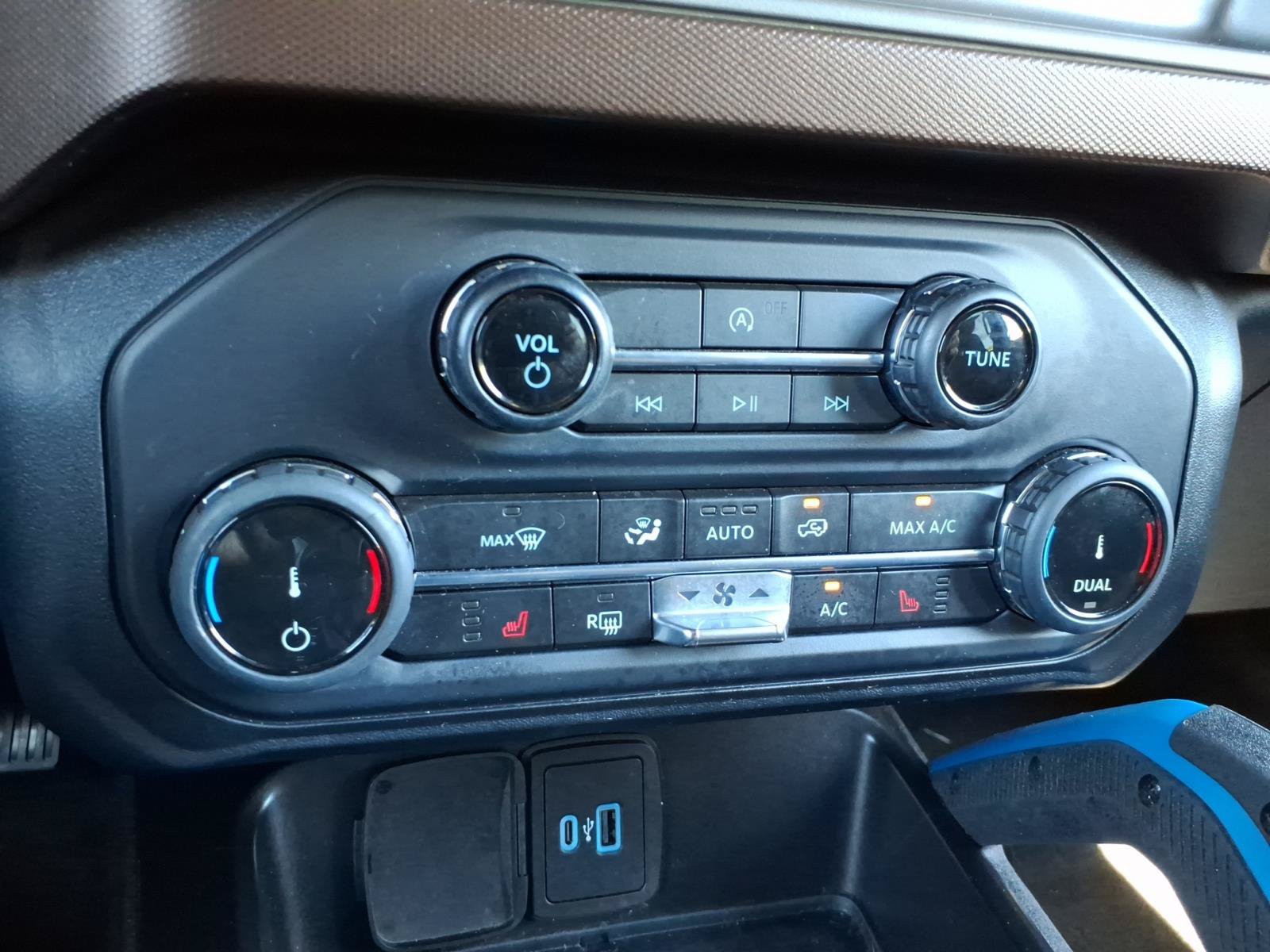 Certified 2022 Ford Bronco Outer Banks AWD/4WD image 17