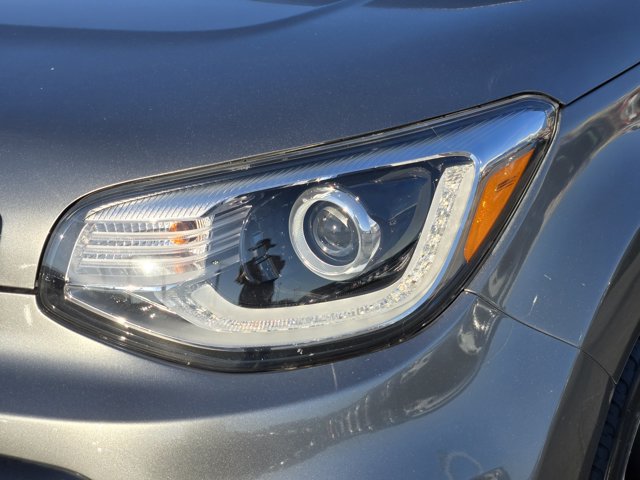 Used 2019 Kia Soul ! w/ Technology Package FWD image 8