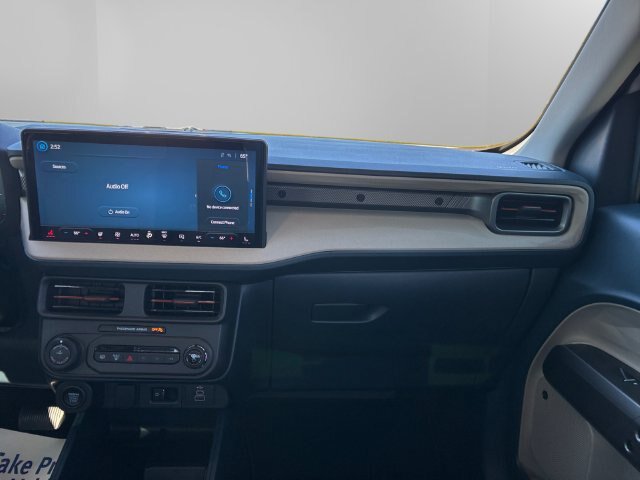 Certified 2026 Ford Maverick Lariat w/ 4K Tow Package AWD/4WD image 11