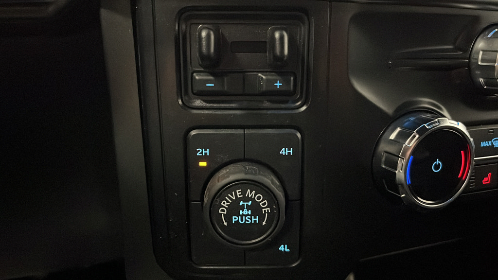 Certified 2024 Ford F150 XLT w/ Equipment Group 302A MID AWD/4WD image 29