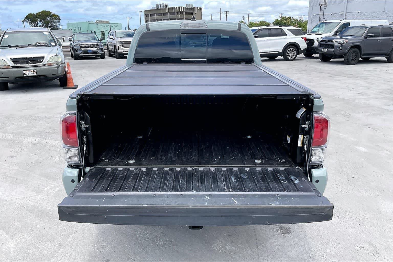 Used 2023 Toyota Tacoma TRD Sport AWD/4WD image 18