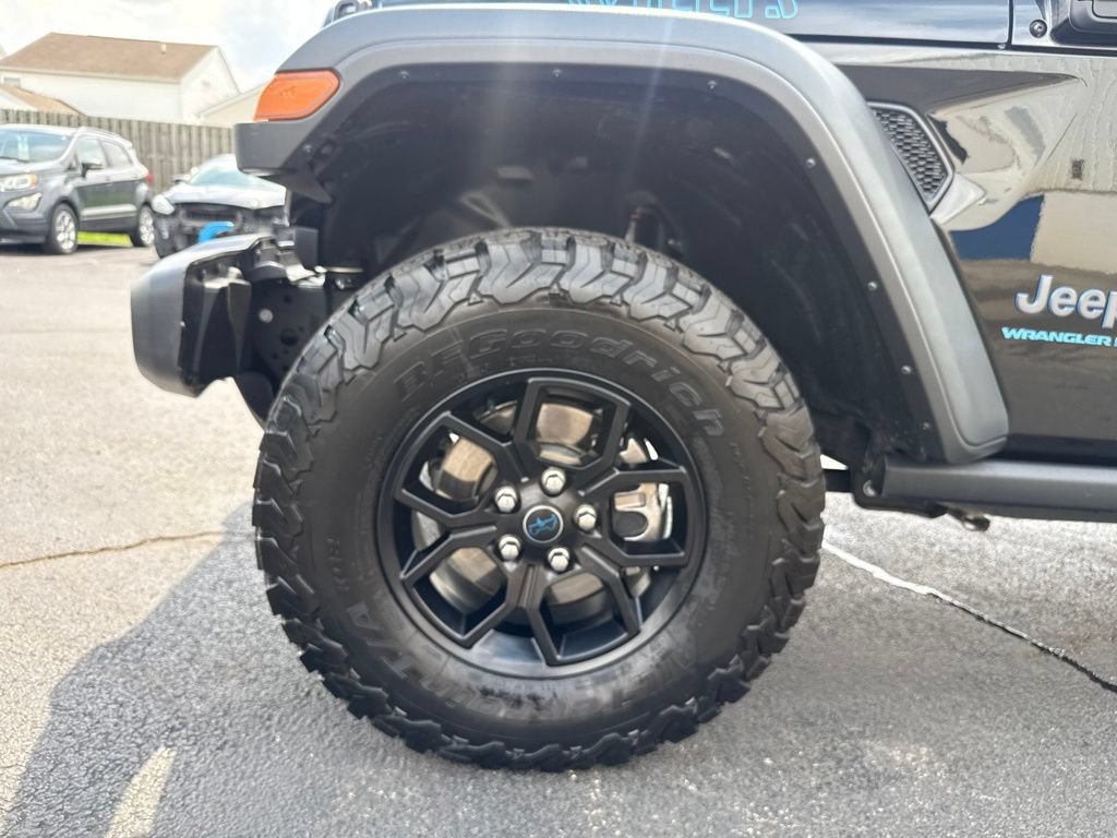Used 2024 Jeep Wrangler Unlimited AWD/4WD image 46