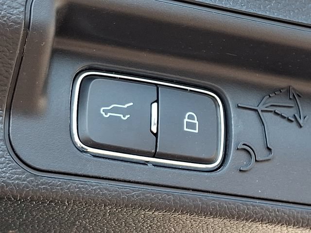 Certified 2023 Ford Explorer XLT AWD/4WD image 29
