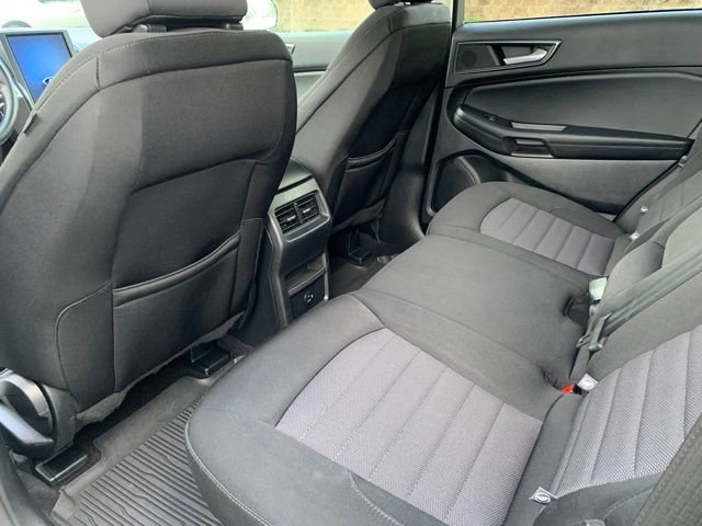 Certified 2022 Ford Edge SE image 13